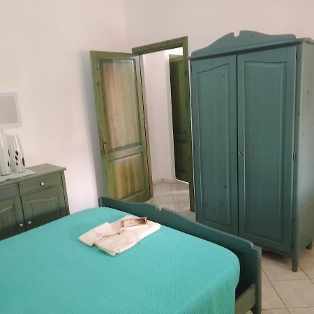 Maro Apartment Cala Liberotto Bagian luar foto