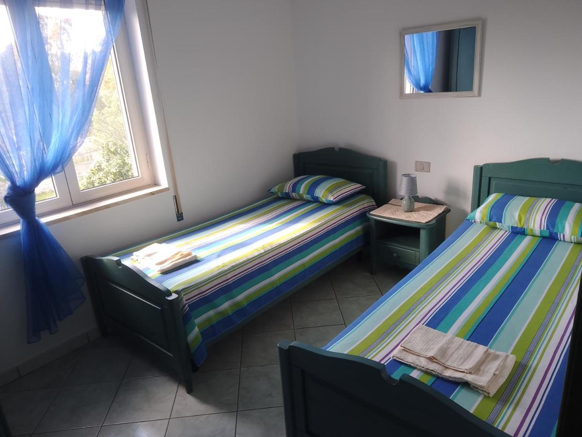 Maro Apartment Cala Liberotto Bagian luar foto